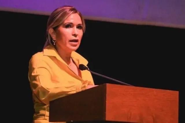 3 familia de Ucrania solicitan asilo político en Playa del Carmen