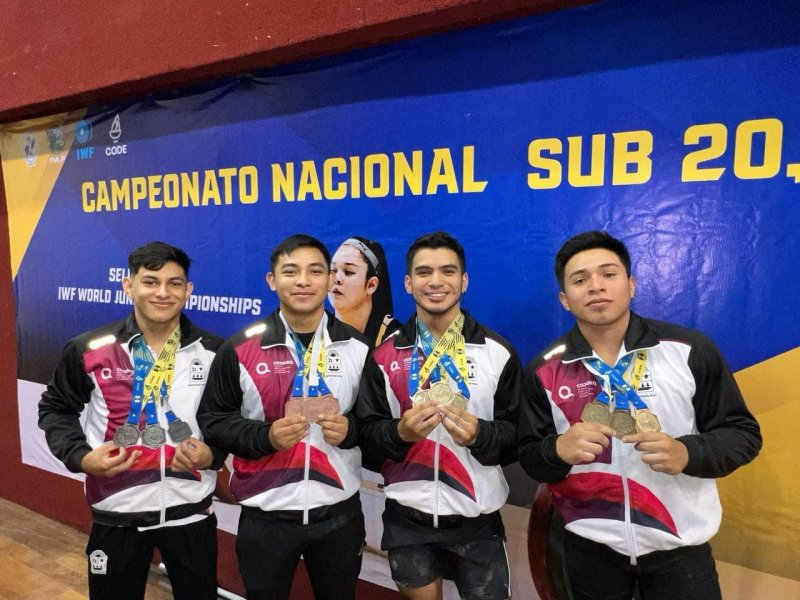 91 atletas y entrenadores quintanarroenses fueron acreedores a las Becas Deportivas 2024