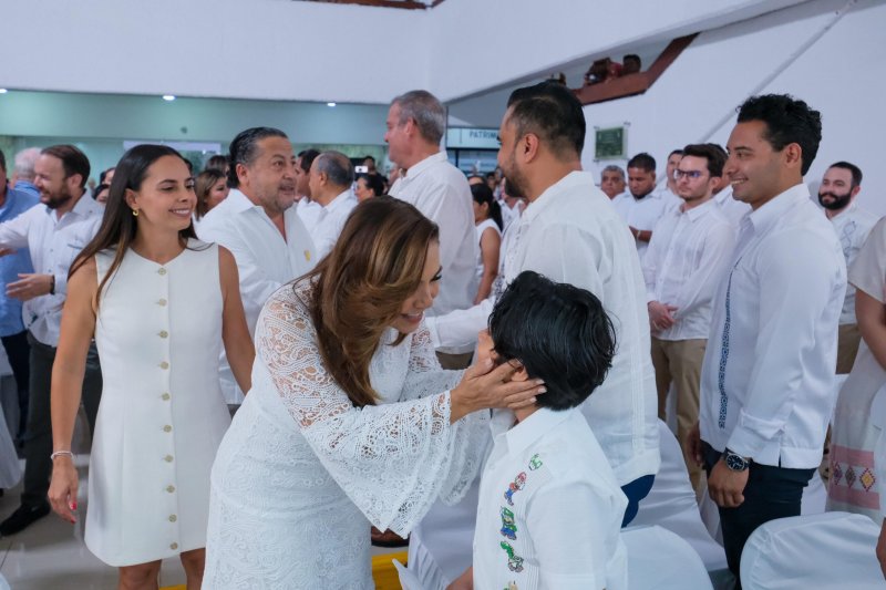 A 55 años de ser un sueño, hoy Cancún late con fuerza en cada corazón cancunense, tiene rumbo y propósito: Mara Lezama