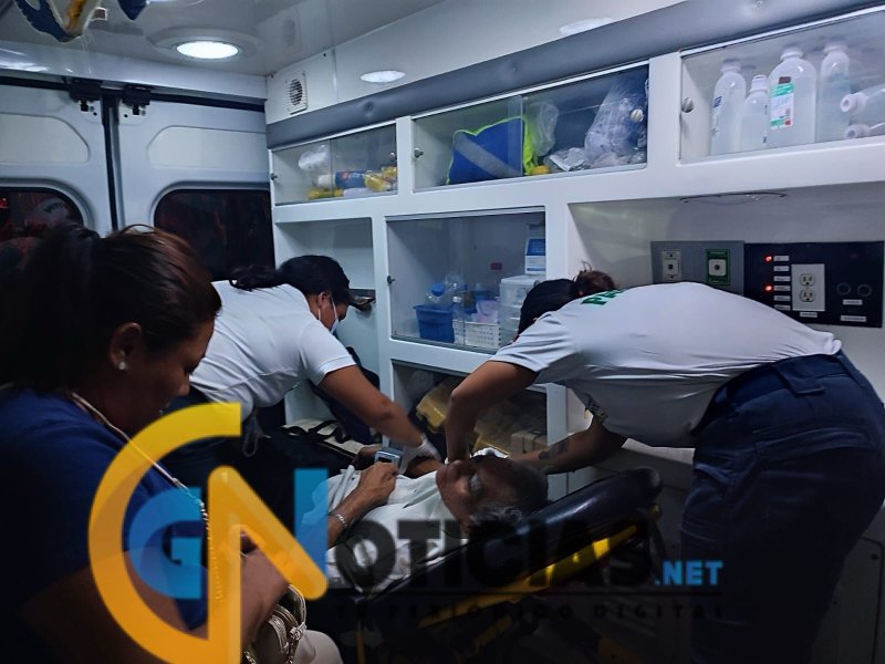 Abuelito es abandonado por sus hijos en la región 203 de Cuna Maya: la soledad y la indiferencia lo consumen más que su enfermedad