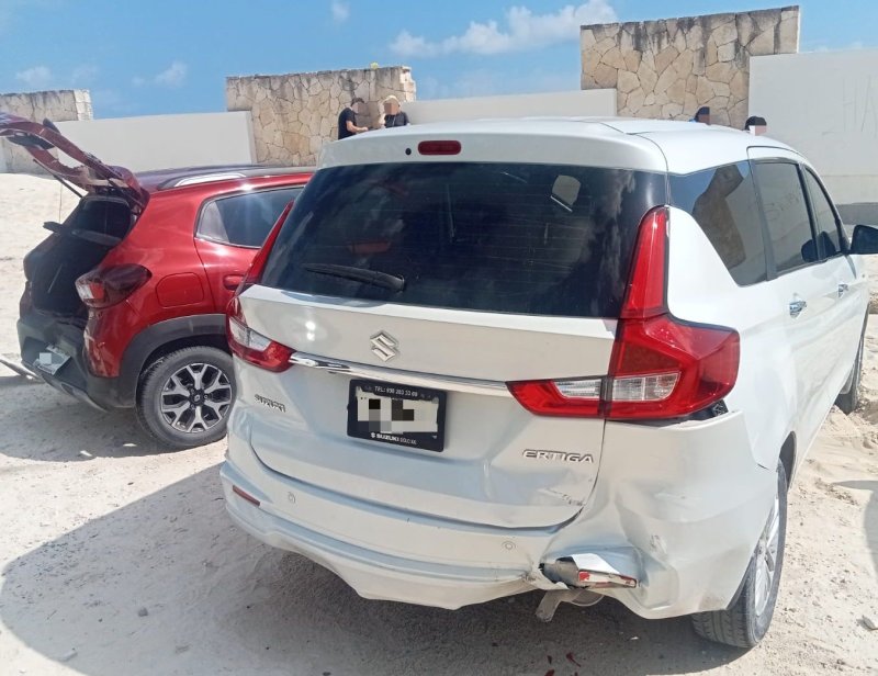 Aparatoso accidente múltiple registrado en Boulevard Kukulkan
