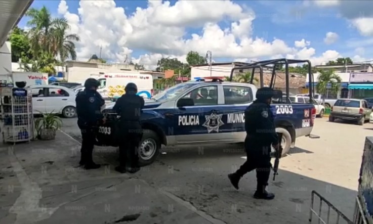 Arrebatan a punta de pistola 25 mil pesos a pareja en Felipe Carillo Puerto