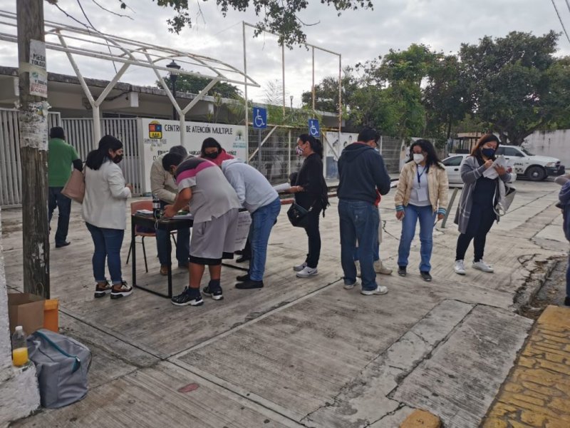 Avanza sin incidencias la vacunación de refuerzo para el personal educativo en Cancún