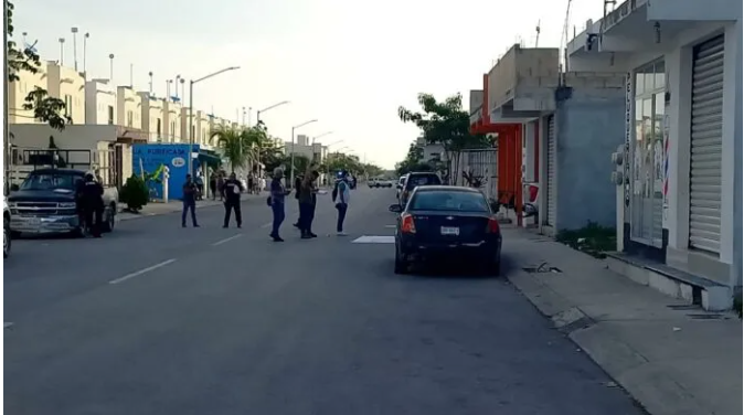 Balean casa en el fraccionamiento Villas del Sol de Playa del Carmen