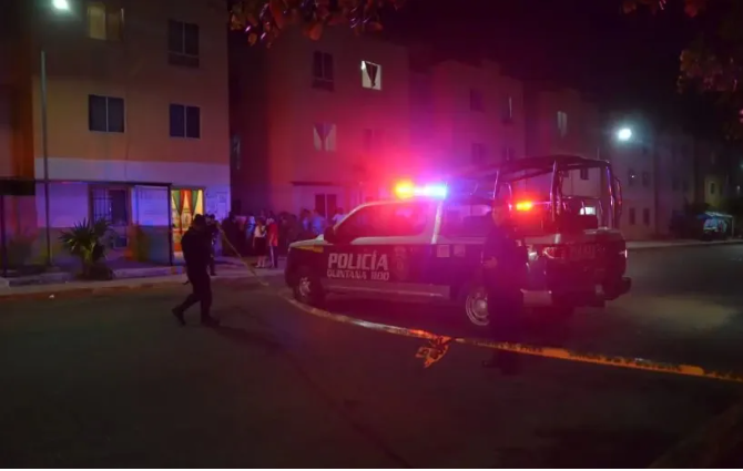Balean en el rostro a un hombre en la región 251 de Cancún