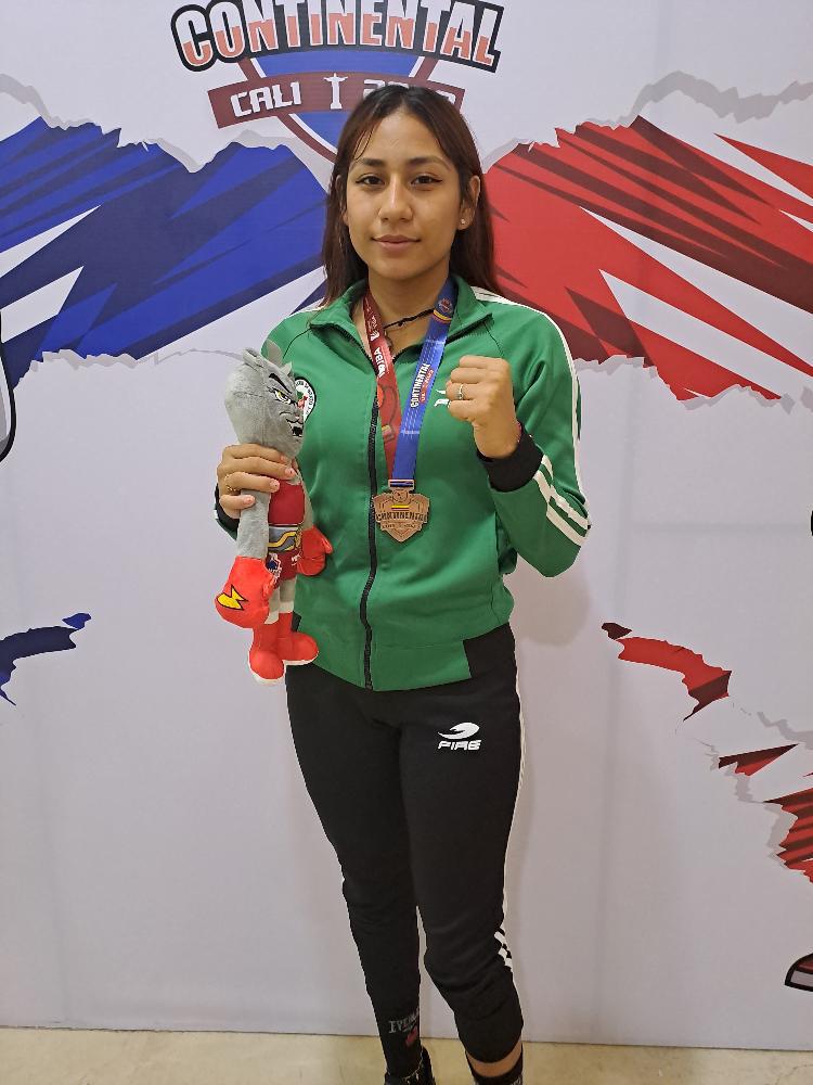 Boxeadora quintanarroense conquista bronce en Campeonato Continental