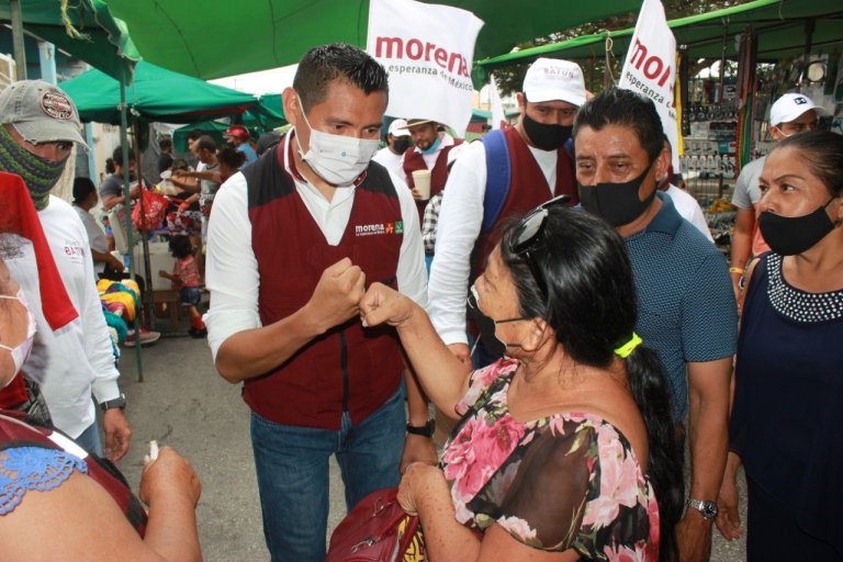 Brindara total respaldo Alberto Batun a tianguistas en Cancún