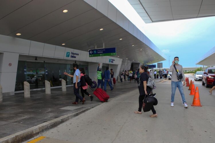 Cancún tendrá a su disposición 775,000 asientos de avión más en 2022