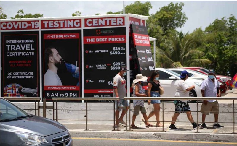 Cancún: Turistas se resisten a medidas para prevenir el COVID-19