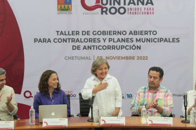 Capacita SECOES a funcionarios para transitar hacia gobiernos abiertos en los 11 municipios