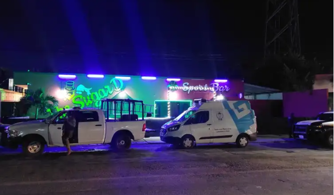 Cateo en Bar de Cancún genera la detención de todos los empleados