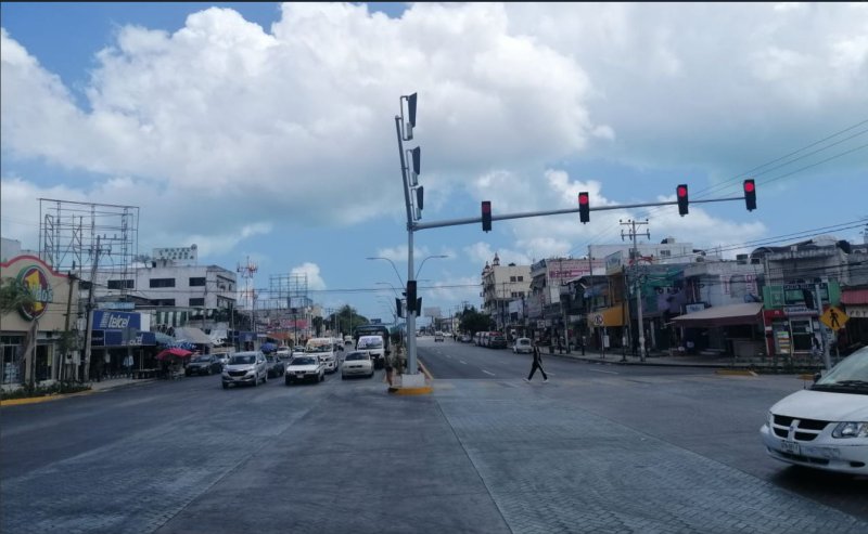 Cierran calles de Cancún por jornada de vacunación; abrirán hasta el 4 de mayo