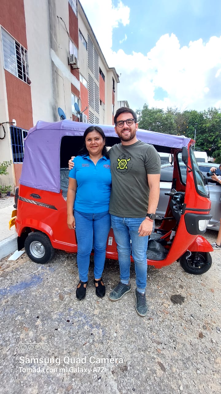 Colabora la Unión de Mototaxistas en el reciclaje de botellas de plástico