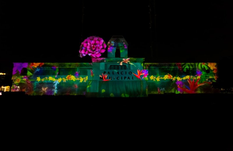 Con video mapping contaron la historia de Solidaridad