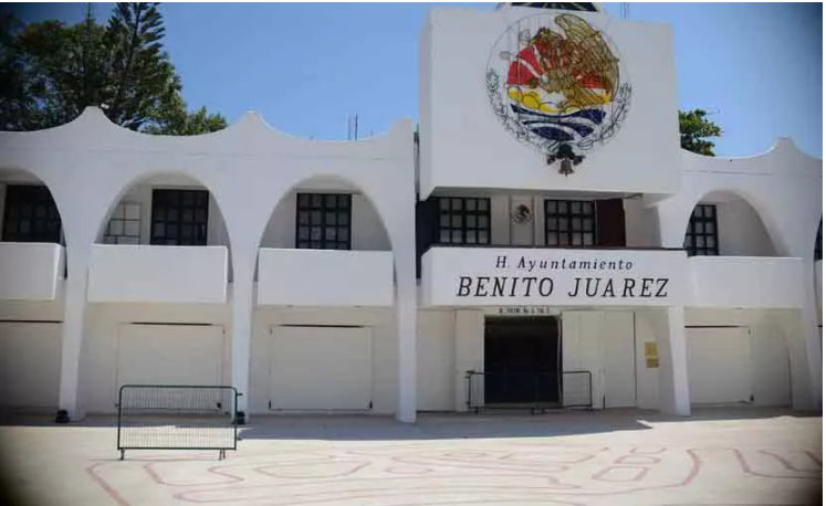 Concluyen administraciones municipales entre deudas y opacidad