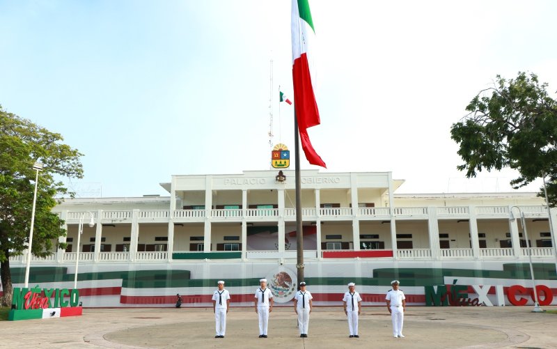 Conmemoraron en Chetumal el 202 aniversario de la Consumación de la Independencia de México
