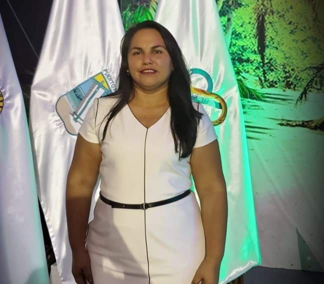 CONOCE A YAZMÍN DEL CARMEN VIVAS MEDINA