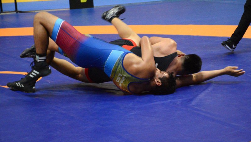 Conquista Quintana Roo dos platas y un bronce en Luchas Asociadas