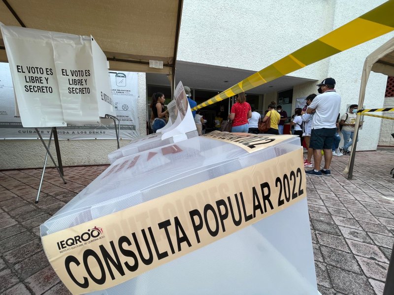 Cuatro de los 5 candidatos a la gubernatura de Quintana Roo emitieron su voto