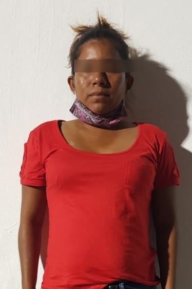 DETENIDA POR PORTACION DE ARMA PROHIBIDA