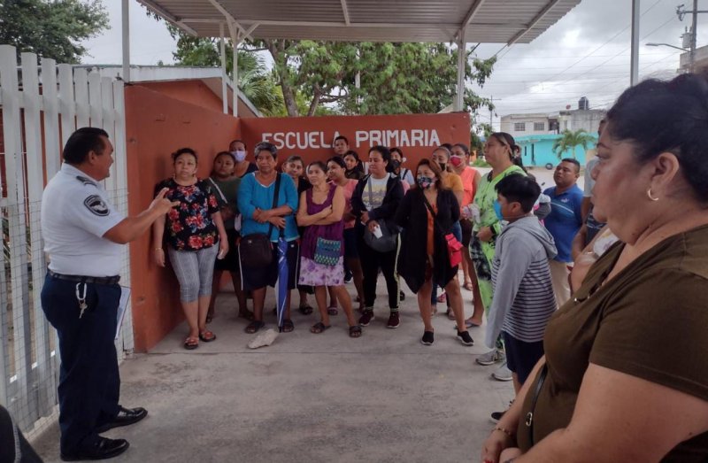 DIRECCIÓN DE TRÁNSITO FOMENTA SEGURIDAD VIAL EN ÁREAS ESCOLARES