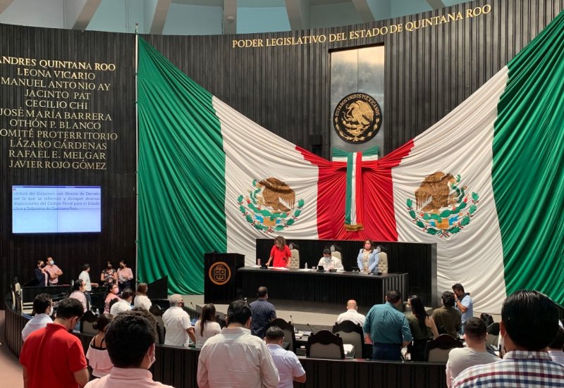 Dirigentes empresariales de Quintana Roo rechazan iniciativa de relección de diputados hasta por cuatro periodos
