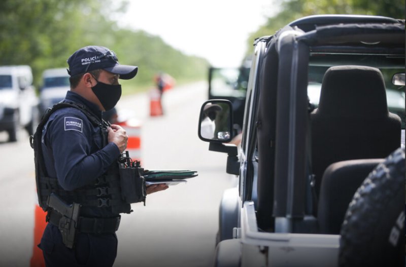 Ejecutan a hombre y mujer en la zona continental de Isla Mujeres
