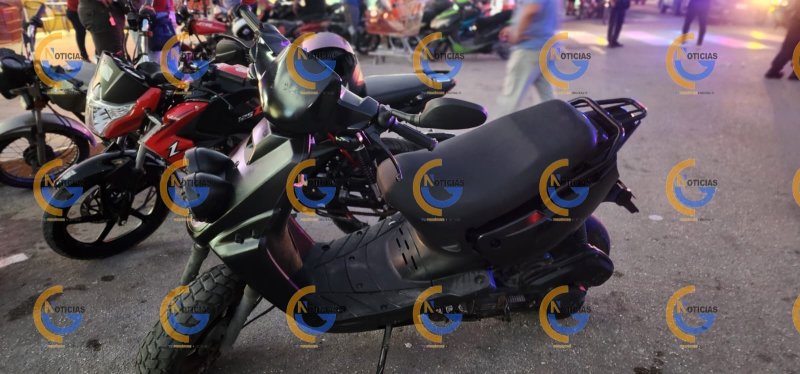 El colmo de la delincuencia, un malandro que se había robado una motocicleta en días pasados, la ofreció en venta por redes sociales, y el dueño lo detectó y lo citó en la multiplaza de la Región 248, donde después se confirmar que era su unidad, se liaron a golpes, donde salió a relucir un arma blanca.