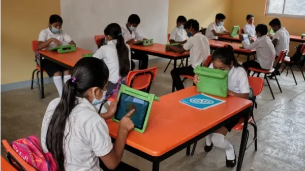 El Cubrebocas seguirá siendo obligatorio en escuelas de Quintana Roo
