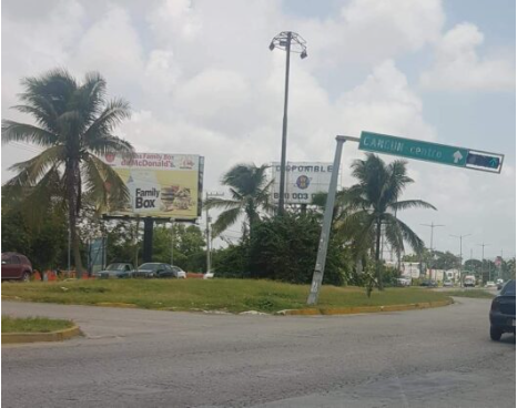 EL PARAÍSO ABANDONADO: lamentan que Bulevard Colosio siga sin rehabilitación; es la primera imagen que el turismo ve cuando llega a Cancún