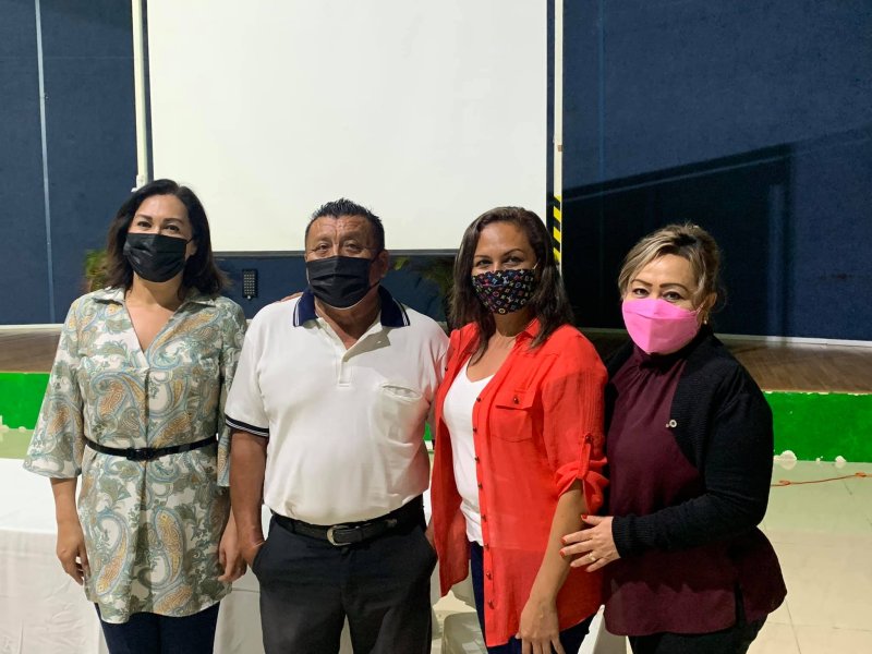 EL TAXISTA SILVESTRE NIC CANCHÉ ES ORGULLO CANCUNENSE EN EL SERVICIO DE TRANSPORTE PÚBLICO