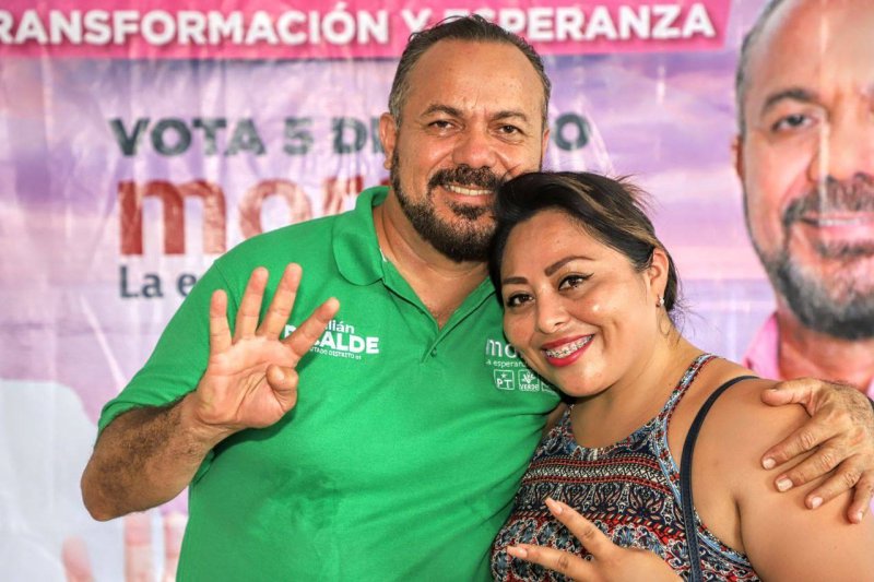 En Puerto Morelos todos deben percibir la riqueza que genera el turismo: Julián Ricalde