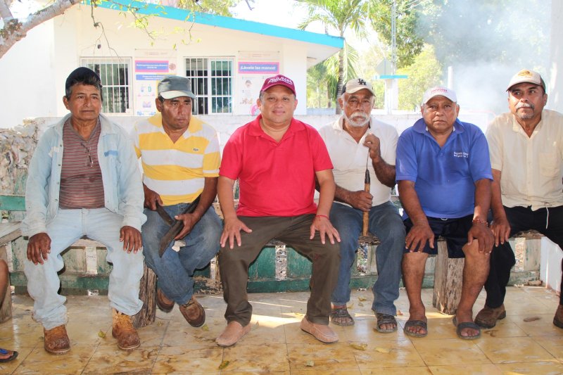 EN SAN DIEGO, FAMILIAS AGRADECEN GESTIONES DE ERIK BORGES YAM, UN PRESIDENTE CERCANO AL PUEBLO