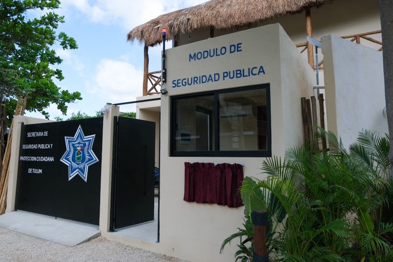 Entregan módulo de seguridad en zona hotelera de Tulum para reforzamiento de seguridad