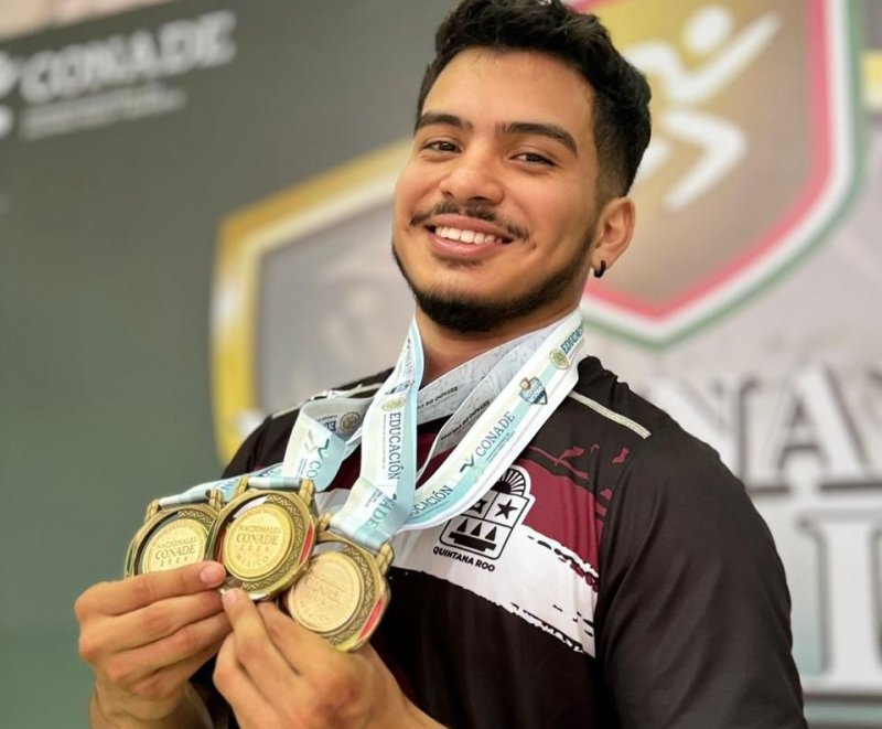 Equipo varonil quintanarroense de halterofilia conquista 25 medallas en su jornada inaugural de los Nacionales CONADE 2024