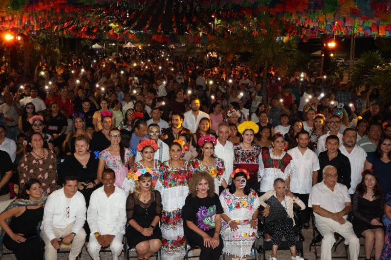Festividad del  “HANAL PIXÁN” une a cancunenses