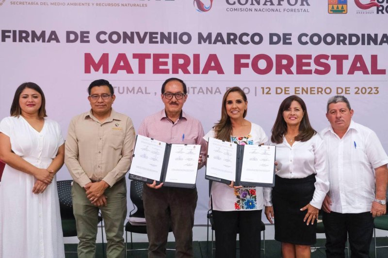 Firmamos un acuerdo con la Comisión Nacional Forestal para la preservación y conservación de 3.9 millones de ha de recursos forestales, permitiendo el desarrollo económico sustentable y responsable.