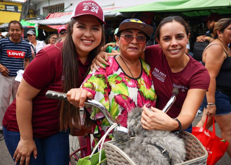 FIRME ANA PATY PERALTA CON UN CANCÚN MÁS JUSTO
