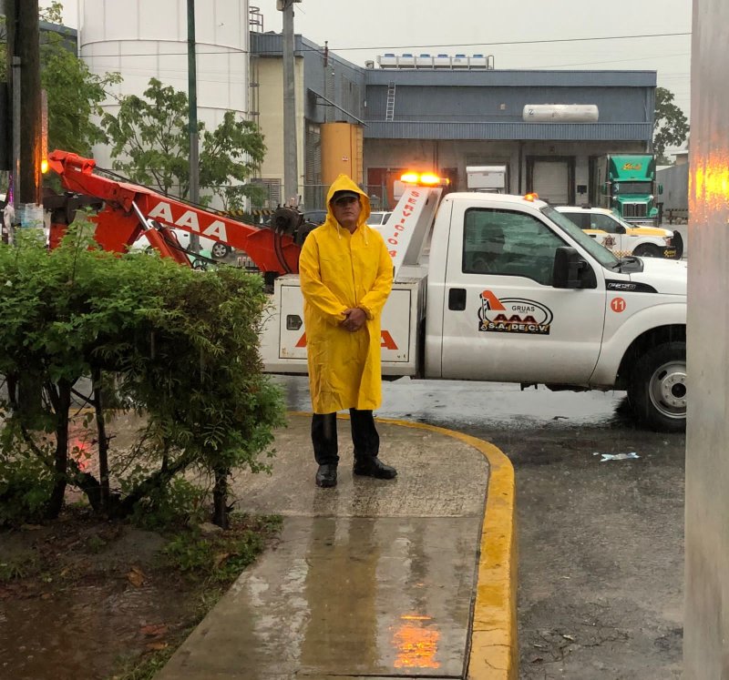 FORTALECE TRÁNSITO DE CANCÚN SEGURIDAD VIAL ANTE LAS LLUVIAS