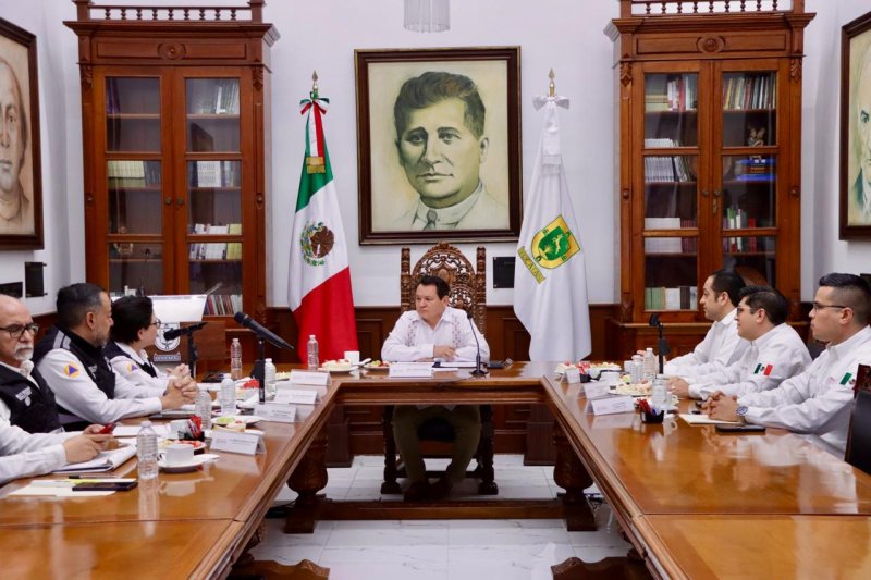 Fortalecen Gobierno Estatal y Federal la Protección Civil en Yucatán