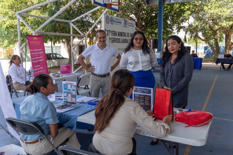 Gobierno municipal da más oportunidades de empleo a la gente