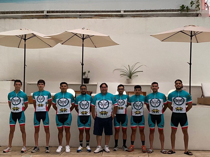 Gran participación del Sindicato de Taxistas “Lázaro Cárdenas del Río” en 7ª. Vuelta Ciclista Quintana Roo 2023