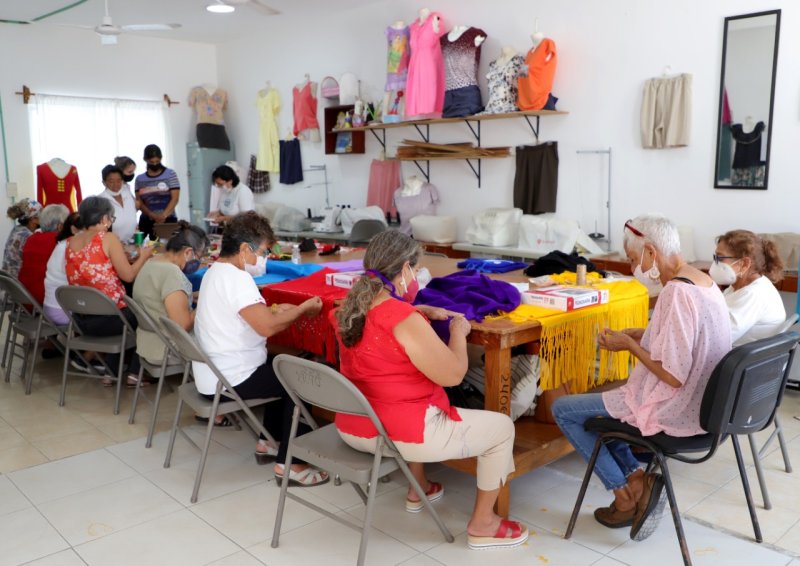 IMPULSA DIF BJ EMPRENDIMIENTO PARA ADULTOS MAYORES