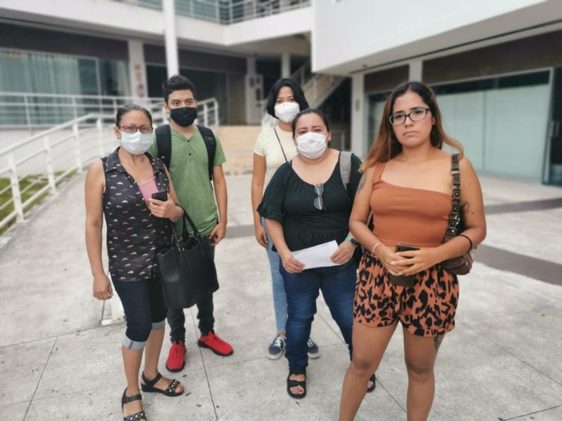 Inconforma en la Unid gastos ocultos para titulación