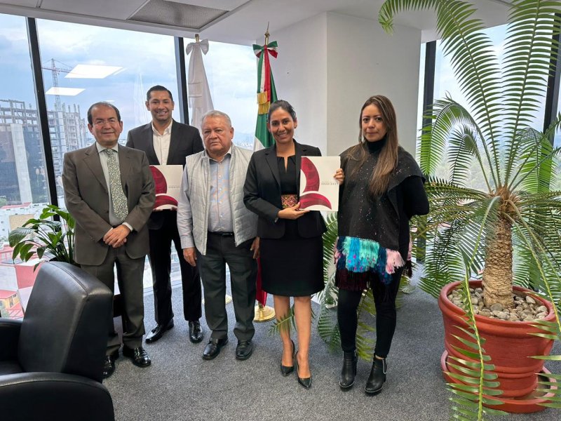 Junto con IMPI gobierno de Quintana Roo promueve protección de productos artesanales