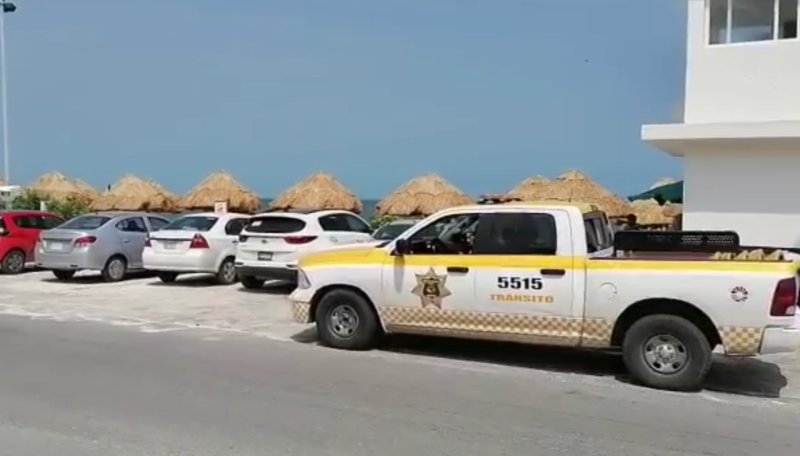 La dirección de tránsito municipal exhorta a la población en general a usar cubrebocas mediante perifoneo en las patrullas oficiales.