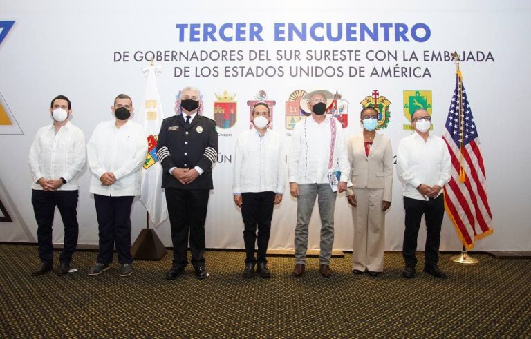 La estrategia de seguridad en Quintana Roo fue destacada hoy por el embajador norteamericano Kenneth Salazar