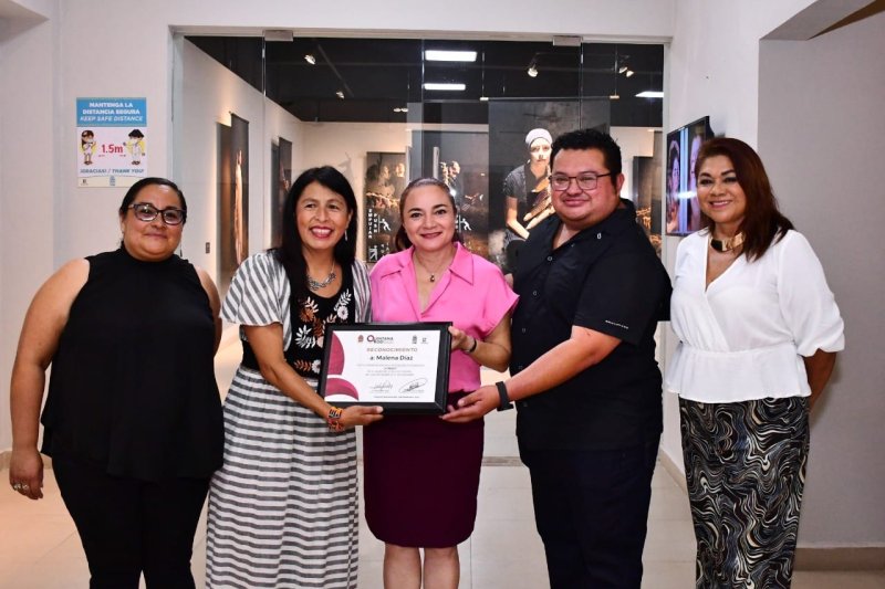 La FPMC inauguró la exposición “La Trenza”, de la artista Malena Díaz