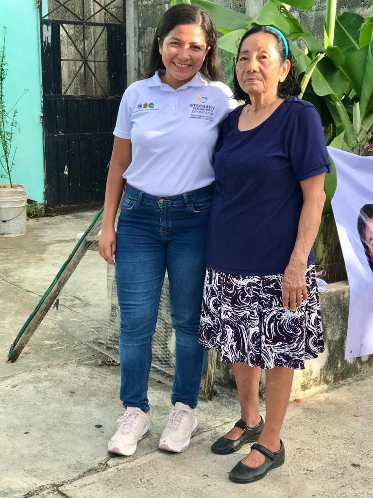 Legislaré para ampliar el servicio médico público de especialidad en Cozumel: STEPHANY ALEJANDRO