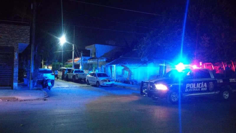 Levantan a hombre en una paletería